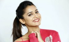 Madhugandha Kulkarni Wiki-Biography-Age-Weight-Height-Profile Info.