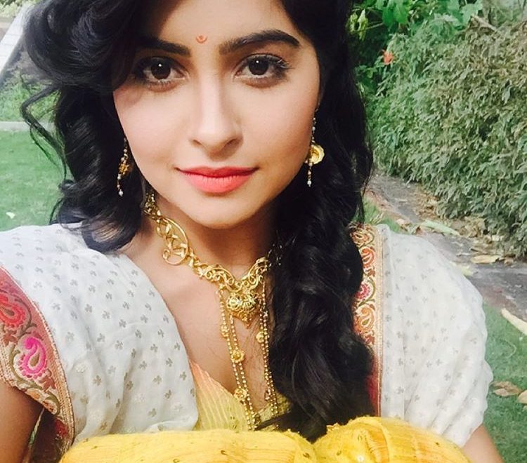 Yukti Kapoor Wiki-Biography-Age-Height-Weight