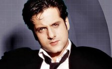 Fardeen Khan Wiki-Biography-Age-Weight-Height-Profile Info.