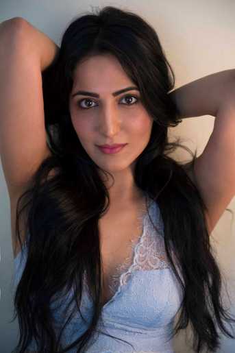 eisha chopra